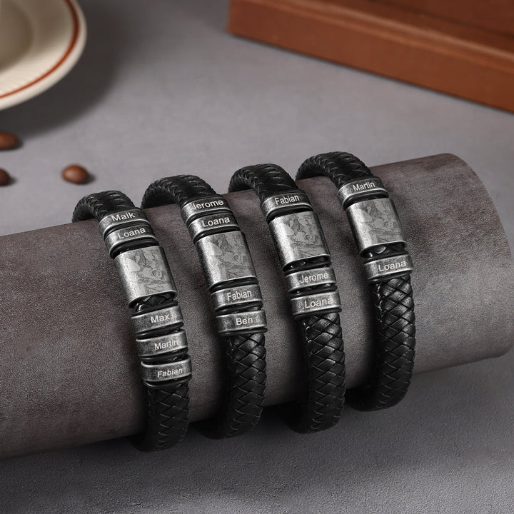 Black Leather Bracelet with Four Engravings and Photo Personalization - Herzschmuck